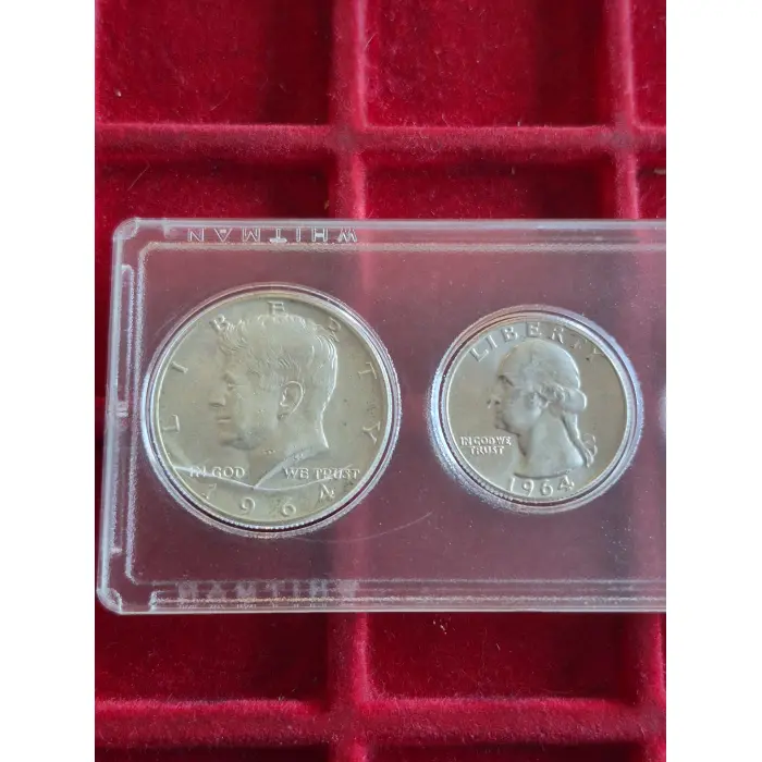 1964 USA MINT SET 🇺🇸  (LAST YEAR OF THE 90% SILVER SERIES.)