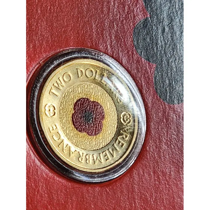 2022 red poppy capsule and card