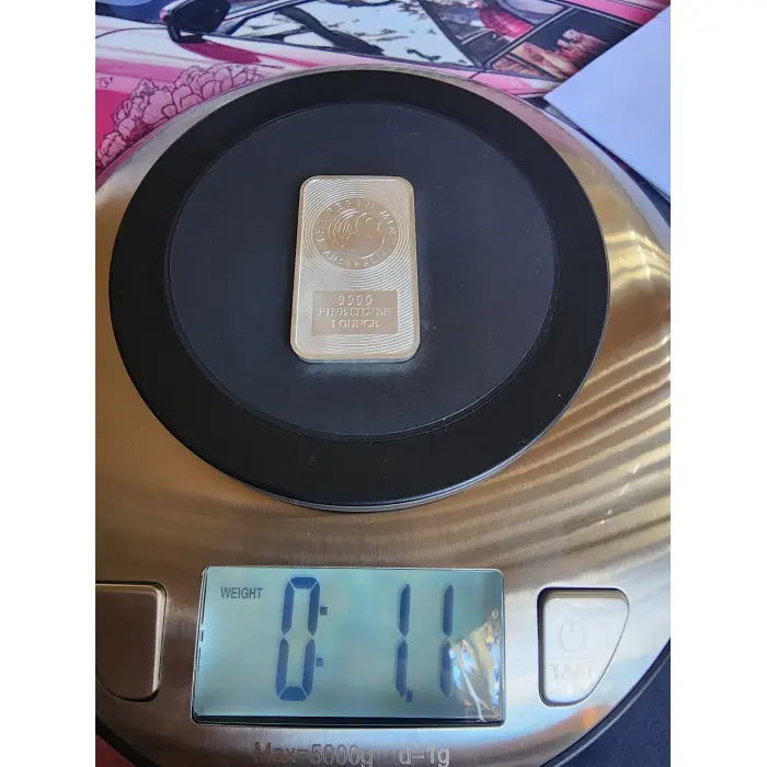 Kangaroo 1oz minted silver bar.