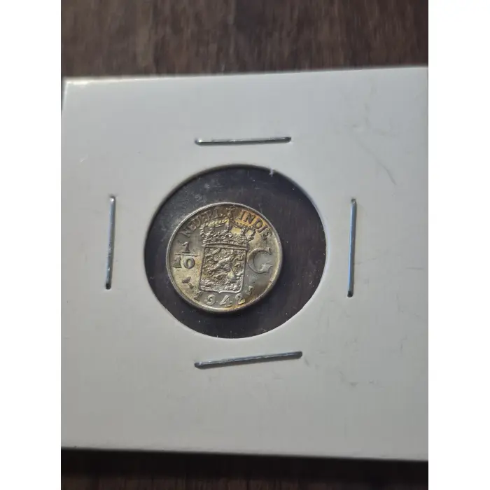 1942 "S" 1/10th GULDEN NETHERLANDS EAST INDIES (UNC SILVER)
