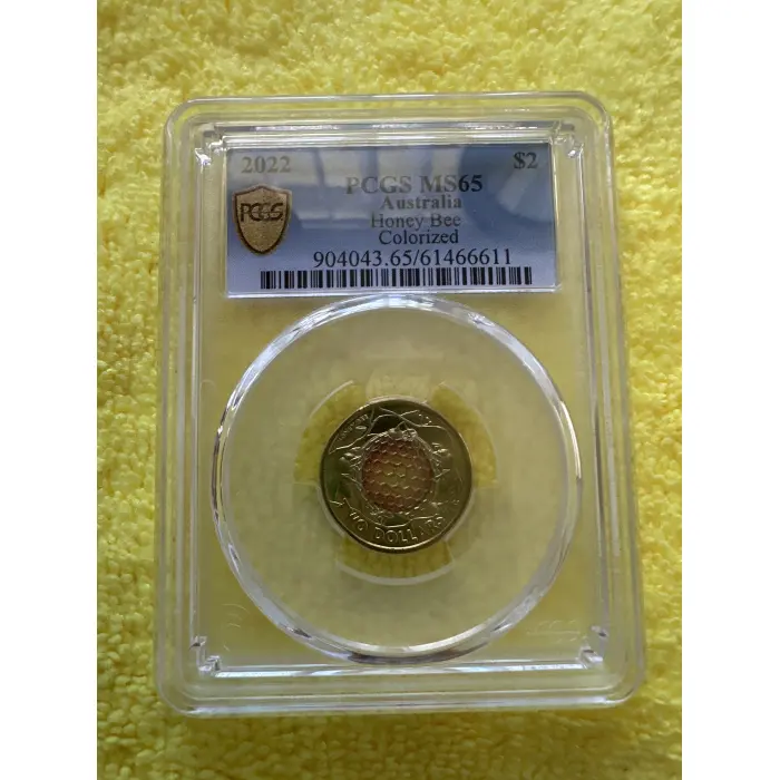 2022 - MS65 - $2 - Honey Bee