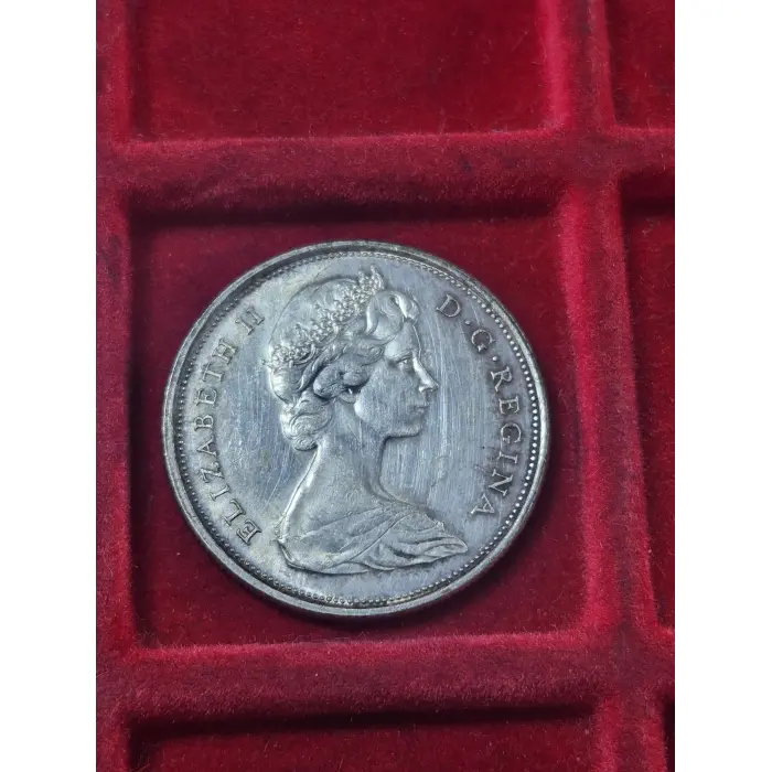 1967 "HOWLING WOLF" 50 CENT CANADA 🇨🇦 ( SILVER)