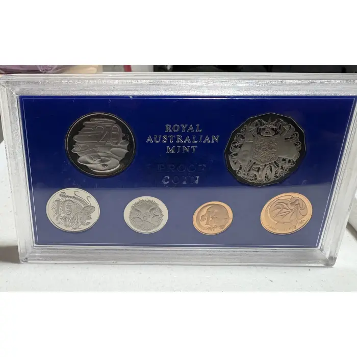 1973 Proof Coin Set - Royal Australian Mint Date Set New in Foam - Elizabeth II