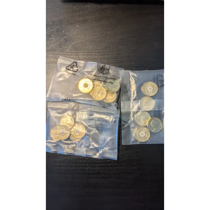 2022 $2, Australia's Frontline workers, ram bag of 5