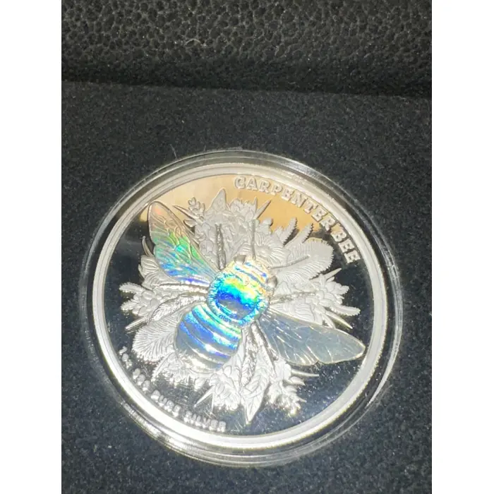 2025 Australian Native Bees - Carpenter Bee Holographic 1oz silver