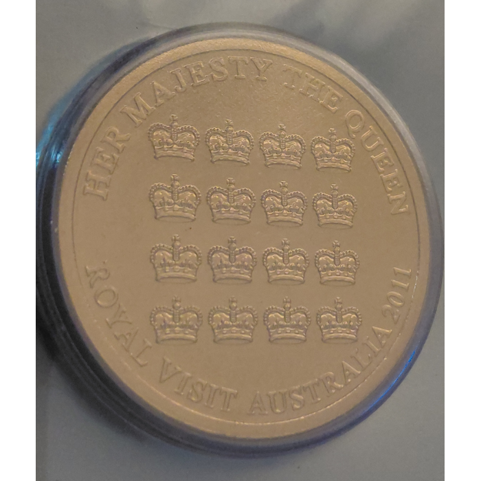  "Royal collectors"  The queen's  visit 2011   