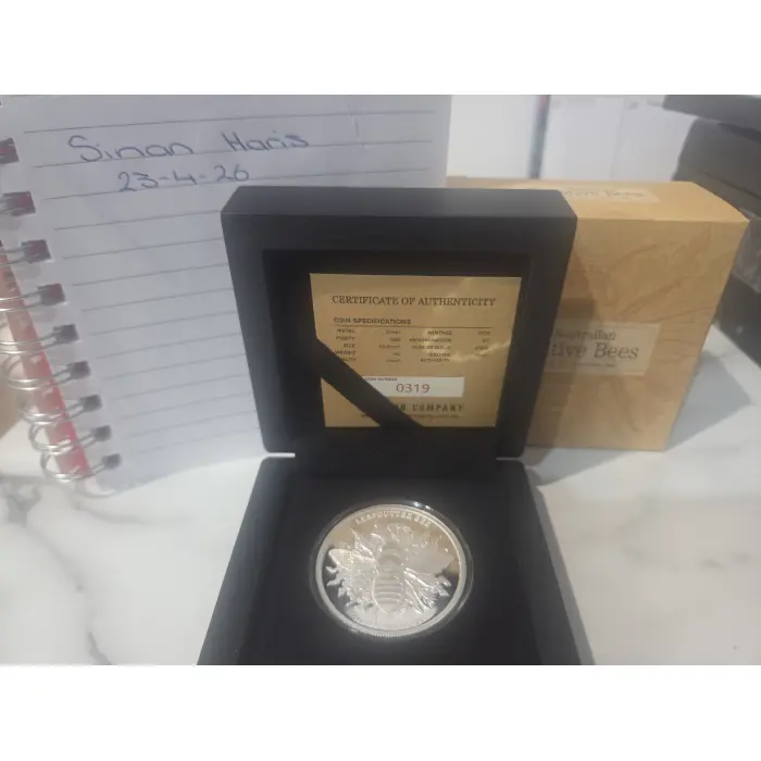 2026 Australian Native Bees - LeafcutterBee 1oz Silver Proof Hologram Coin