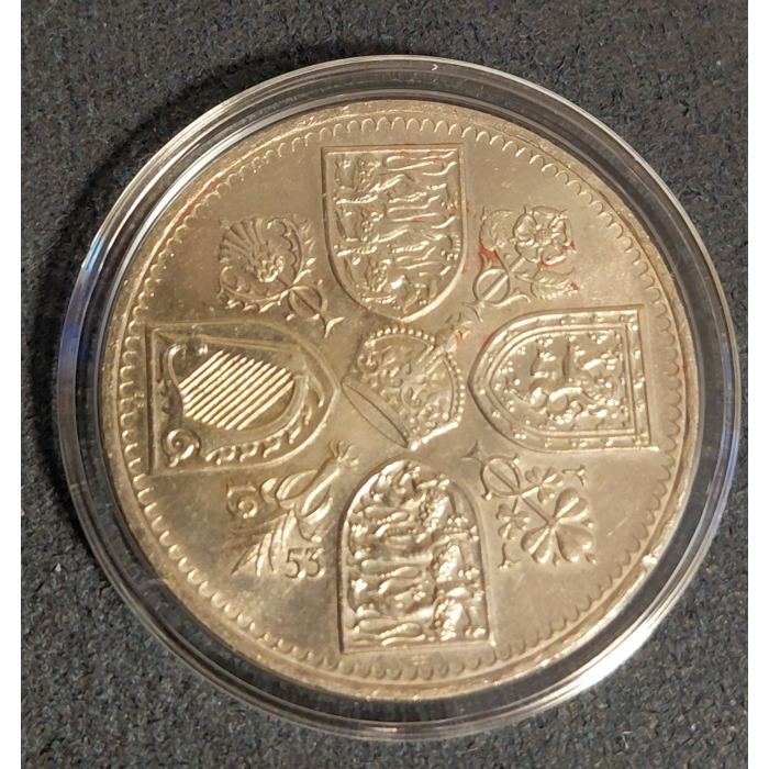  Commemerative - Queen Elizabeth 2 platinum  jubilee  3 coin set