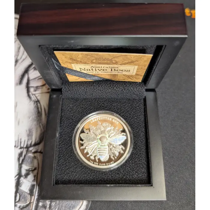2026 $2 Leafcutter Bee - Australian Native Bees Hologram 1 Oz Silver Proof Coin