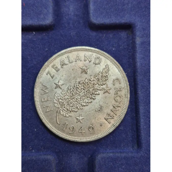 1949 CROWN NEW ZEALAND 🇳🇿 (SILVER)