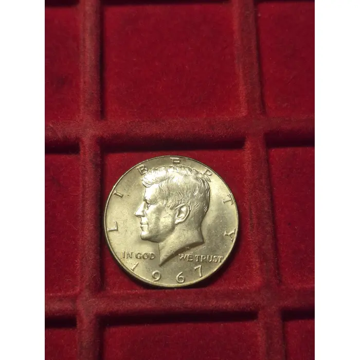 1967 HALF DOLLAR USA 🇺🇸 (SILVER)