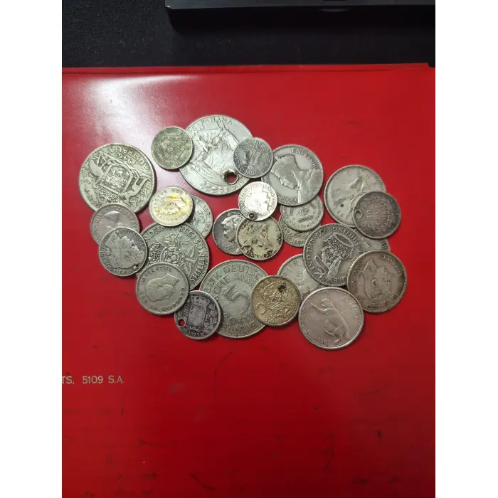 BULK SILVER COINS FROM AROUND THE WORLD 111.4 GRAMS