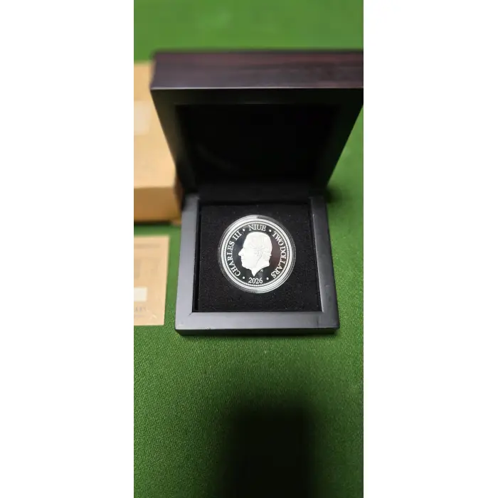 2026 Carpenter Bee 1oz Silver coin Niue $2