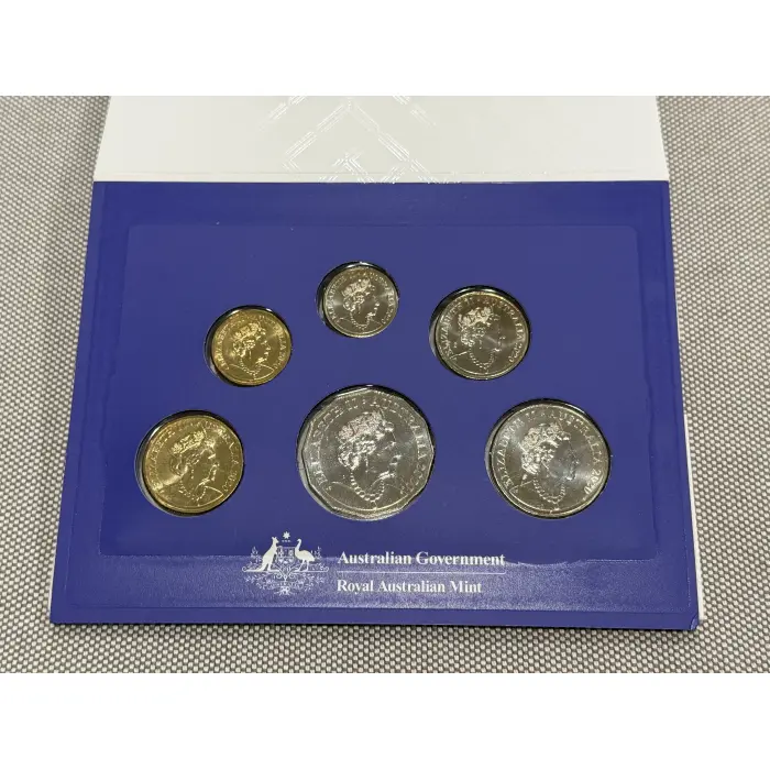 2020 6th Portrait - A new effigy era set 