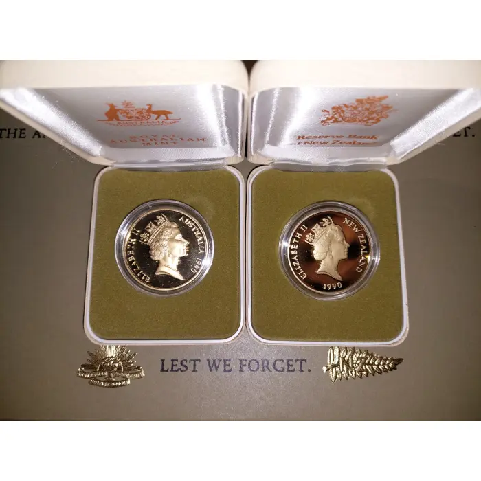 1990 ANZAC 75th Anniversary -  $5 2 Coin Proof Set