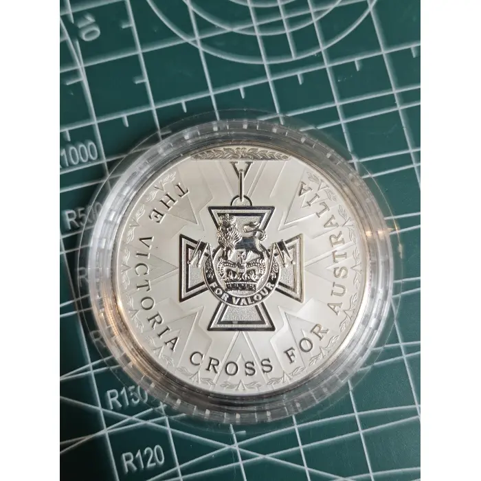 2014 Victoria Cross 1oz silver