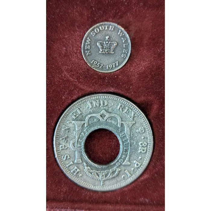 5 Shilling Holey Dollar & 15 Pence Dump replicas
