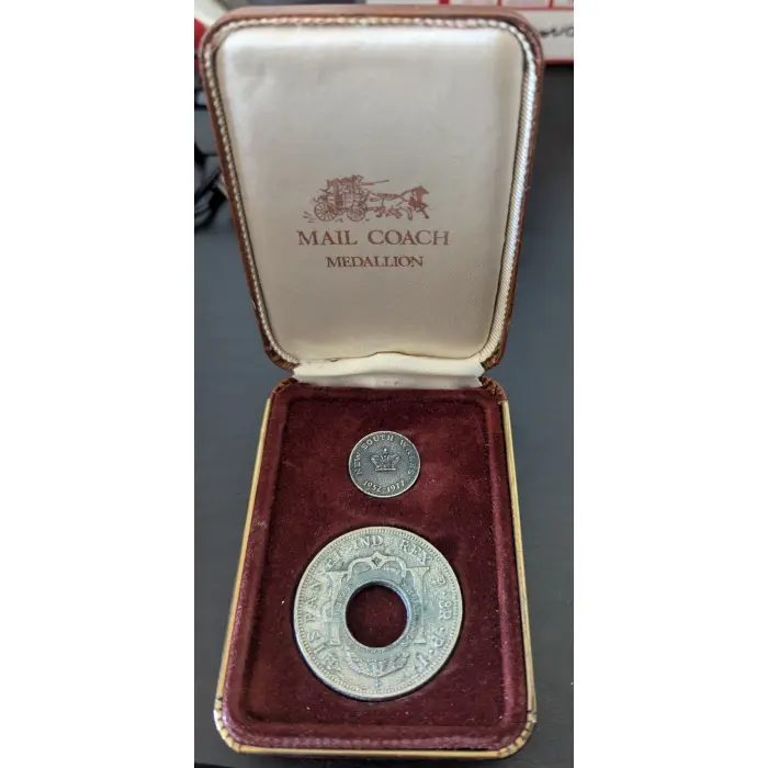 5 Shilling Holey Dollar & 15 Pence Dump replicas