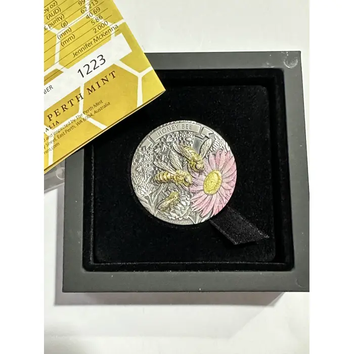 2025 2oz Antiqued Silver Coloured Coin
