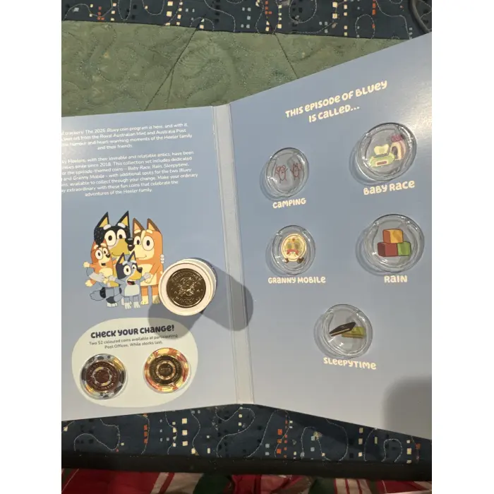 A complete set Bluey 7 coins