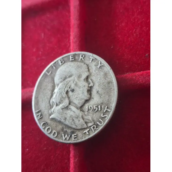 1951 S "FRANKLIN" HALF DOLLAR USA 🇺🇸 (90% SILVER)