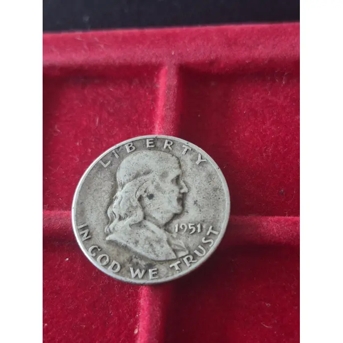 1951 S "FRANKLIN" HALF DOLLAR USA 🇺🇸 (90% SILVER)