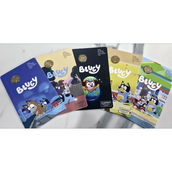 Complete BLUEY  $2 coin on card. Set of 5