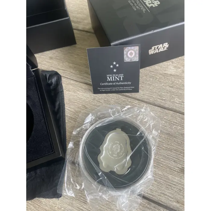 Star Wars Clone Trooper Helmet 2oz Silver 999 Coin low COA #17 