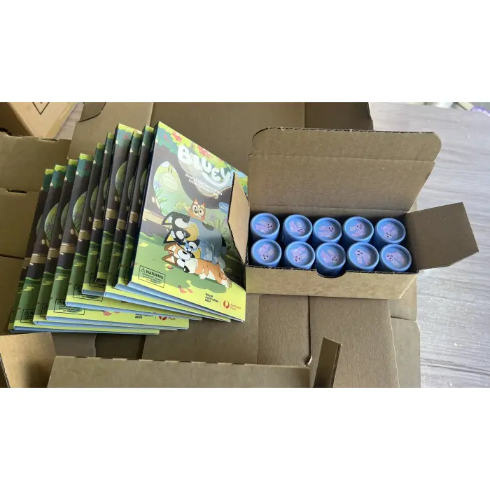 🔥 Bluey 2026  Box of 10 SEALED tubes and folders. AS-IS refill from post office