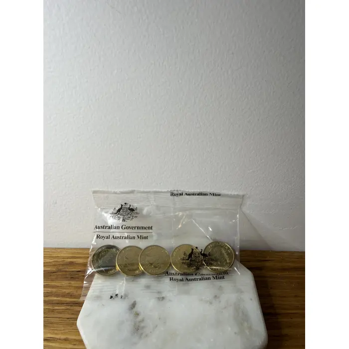 Sealed (UNC) 2018 Armistice Centenary 5-coin RAM bag (5x coins)
