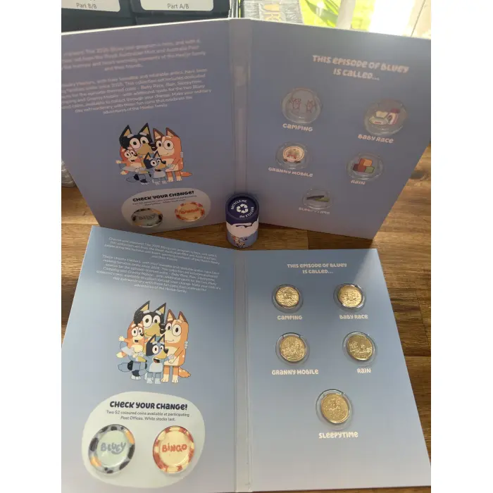 BLUEY $2  Collection Folder and Five-Coin Set 