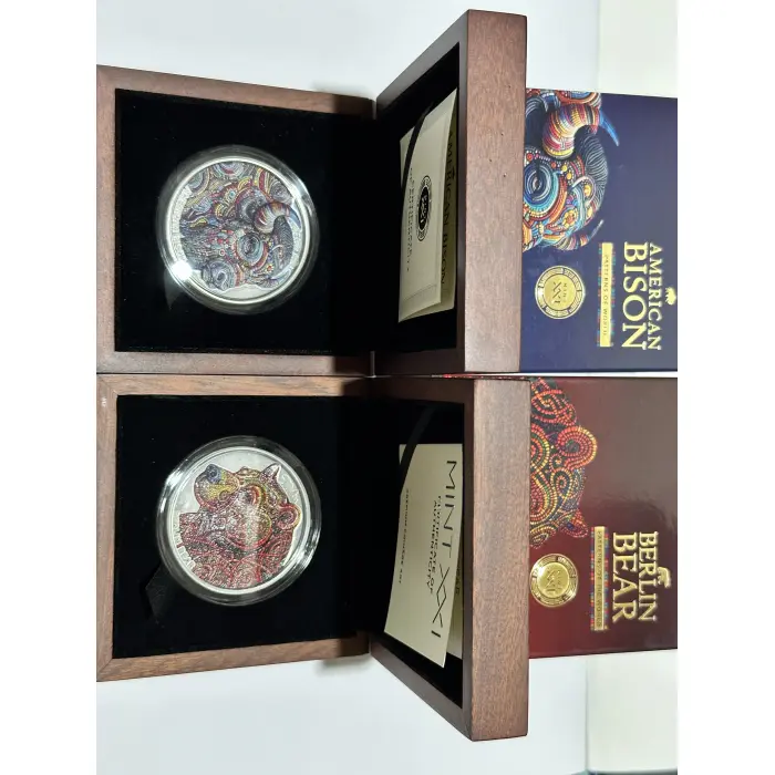 Patterns of the World 2oz bison & 2oz bear