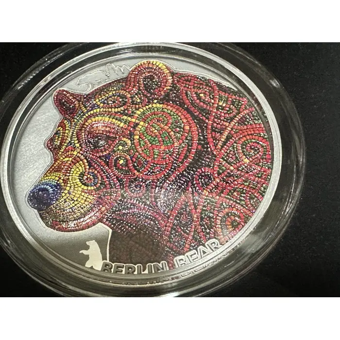 Patterns of the World 2oz bison & 2oz bear