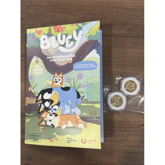 2026 Bluey $2 UNC Collector Folder with 5 coins set , plus 2 coloured till coins