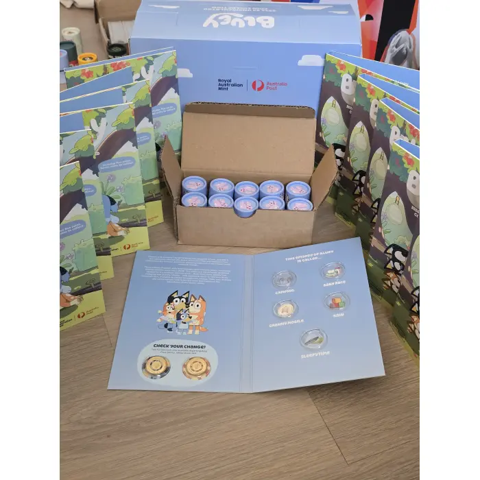 2026 BLUEY TUBE & FOLDER SET +2 COLOURED TILL COINS