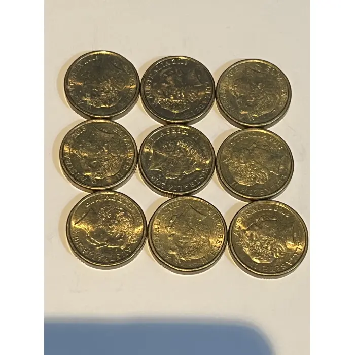 $2 circulated 2013 Queens coronation purple coin (one coin)