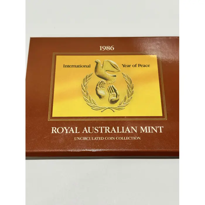 1986 international year of peace uncirculated set