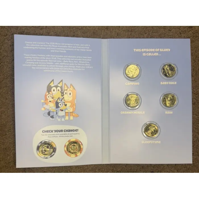 2026 Bluey Tube & Folder Set + 2 Coloured Till Coins